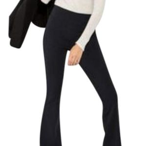 Kit and ace watts flare black yoga like pants